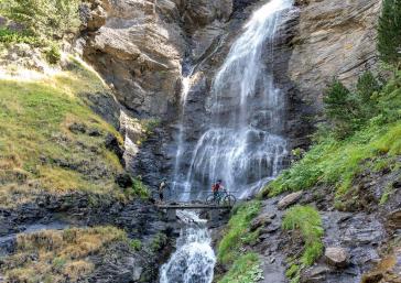 Cycling in the Valle de Benasque