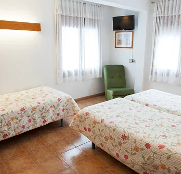 habitacion-triple-hotel-el-pilar.jpg